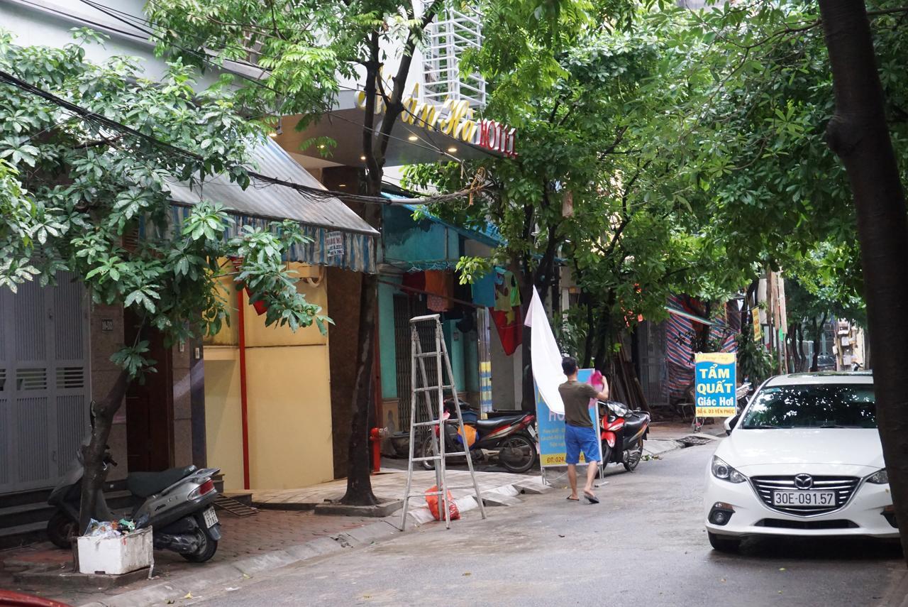 Ngan Ha Hotel Hanoi Exterior photo